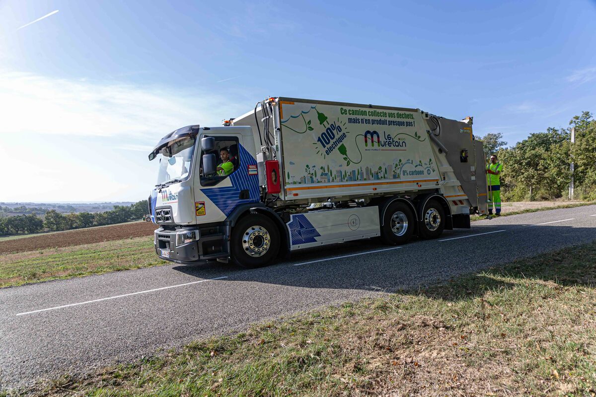 Un camion-poubelle 100% électrique entre en service à Lyon